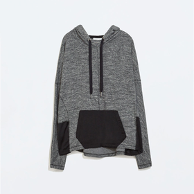 HOODED SWEATER