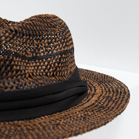 WIDE BRIM STRAW HAT