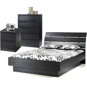 Walmart: Laguna 3-Piece Set - Queen Bed, Night Stand and 5-Drawer Chest, Black Woodgrain