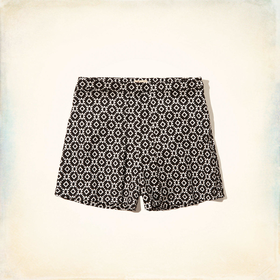 Pattern Pleated Shorts