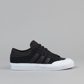 Adidas Matchcourt Shoes - Core Black / Core Black / FTW White