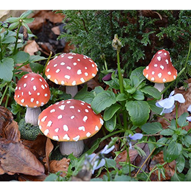 Magical Resin Garden Set of Four Toadstools Mushroom Ornament Decoration