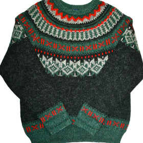Vintage Woolrich Christmas Sweater Mens Size Medium available at Vintage Mens Goods. | Vintage Mens 