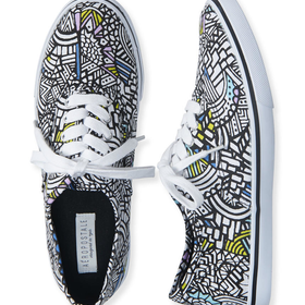 Doodles Low-Top Sneaker