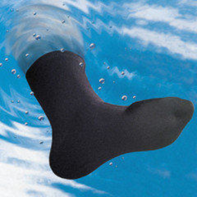 The Waterproof Socks - Hammacher Schlemmer